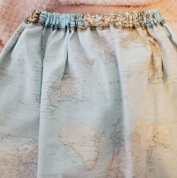 World Map A-Line Skirt Size ~XS - Picture 9 of 9